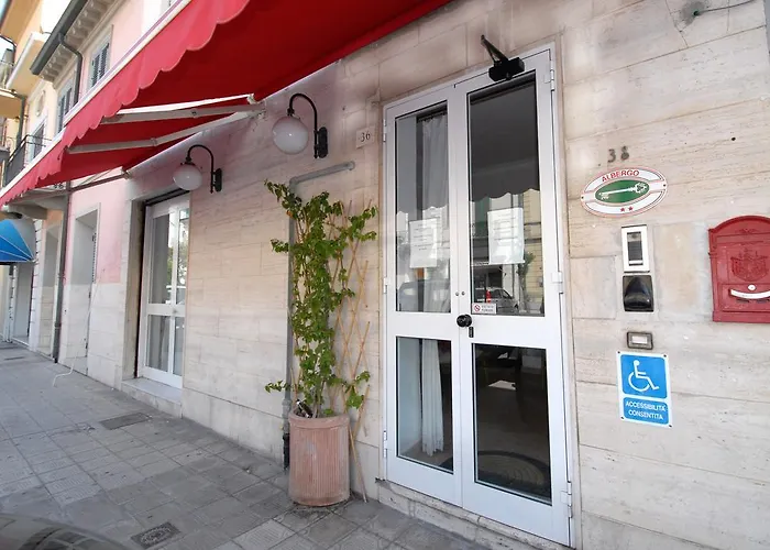 Hotel Luana