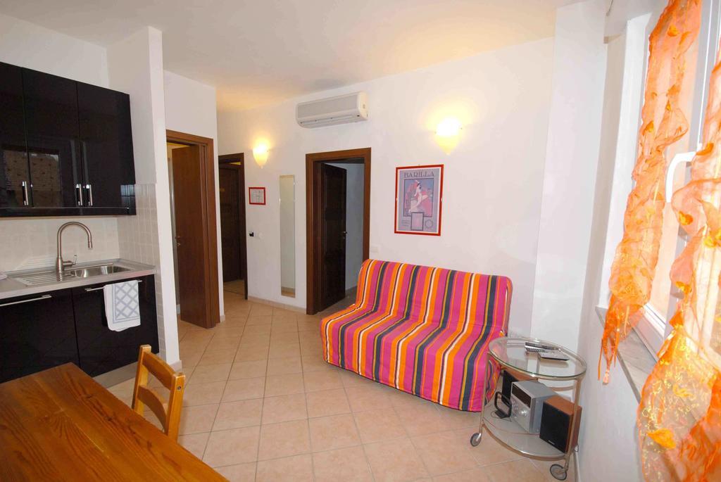 Luana Hotel 2*